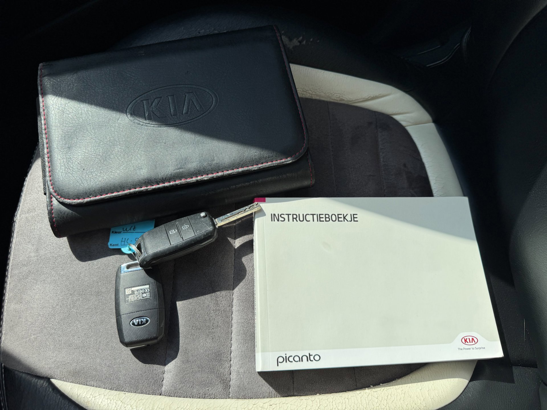 Kia Picanto 1.0 CVVT ColorLine (2016), foto 19