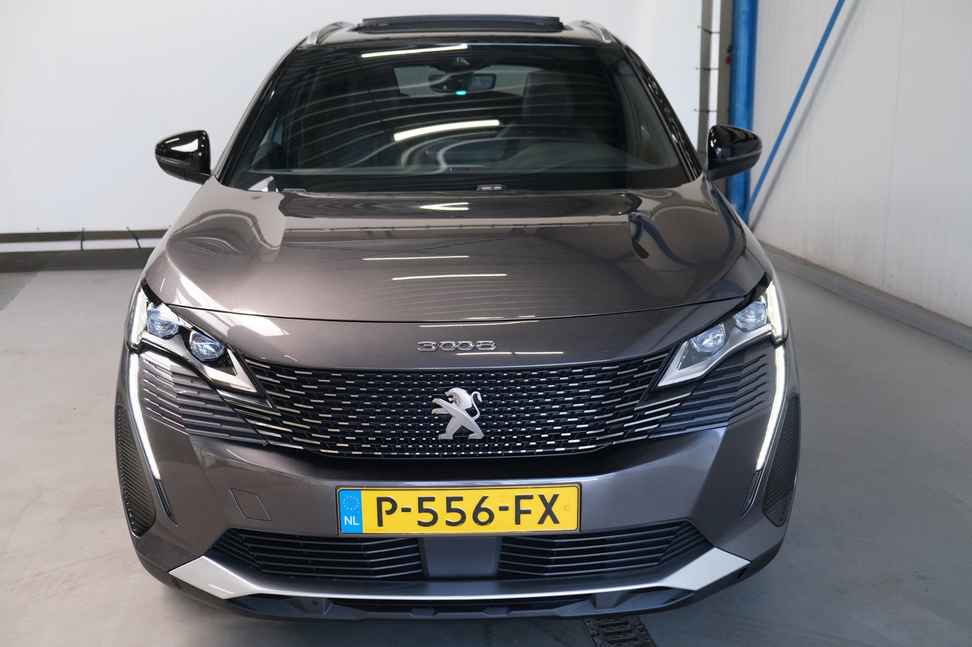 Peugeot 3008 1.6 HYbrid 225 GT (2022), foto 3
