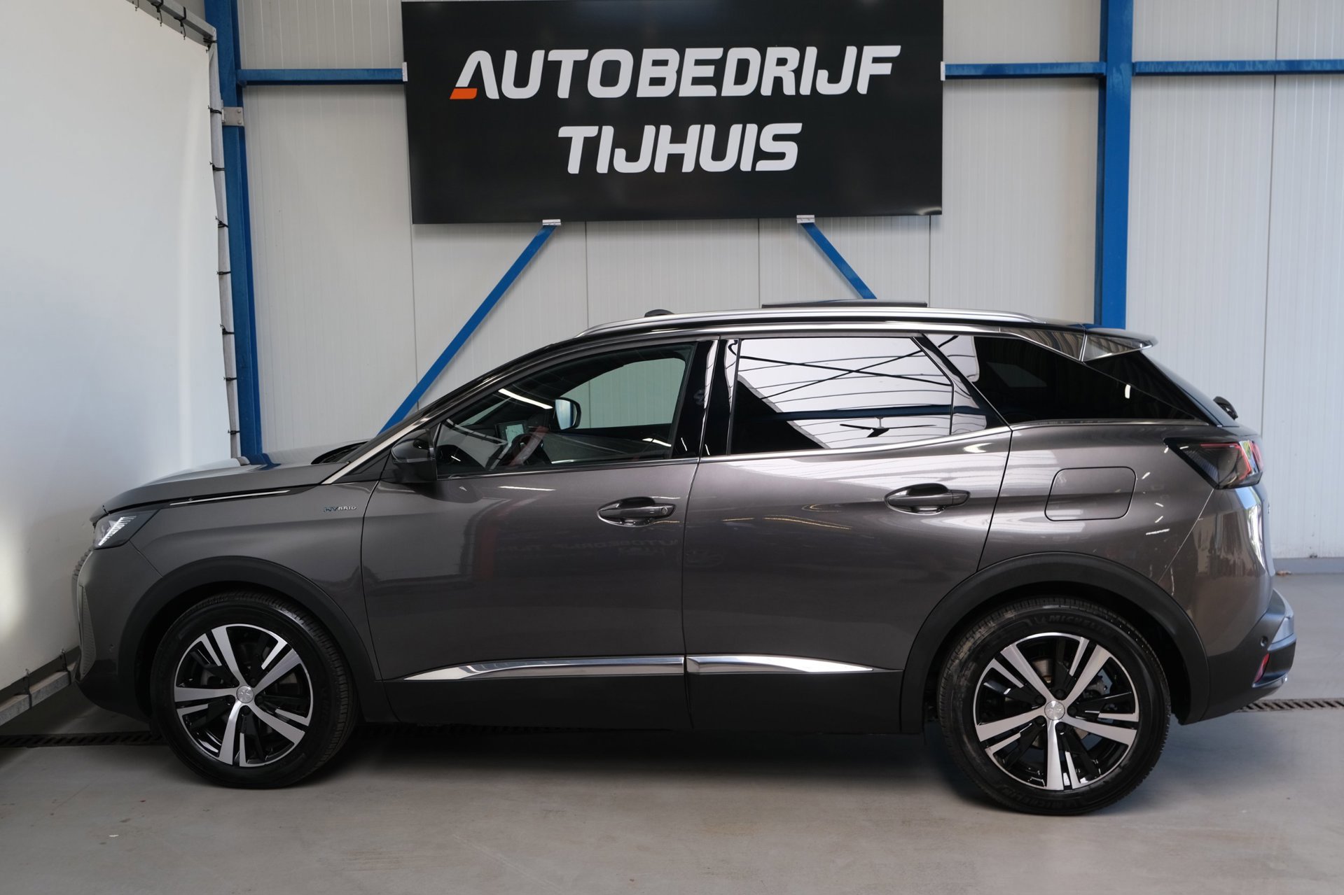 Peugeot 3008 1.6 HYbrid 225 GT (2022), foto 5