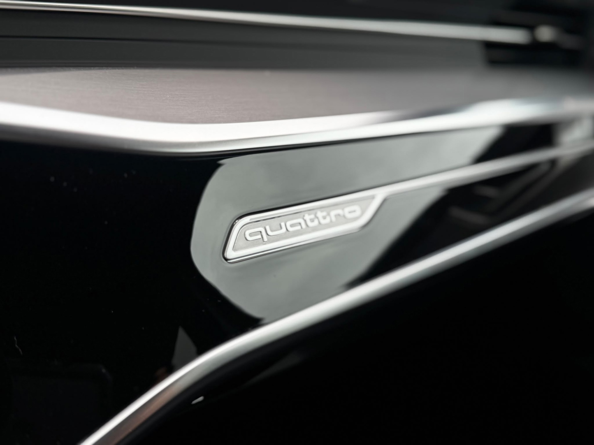 Audi A6 Avant RS 6 TFSI quattro (2020), foto 43