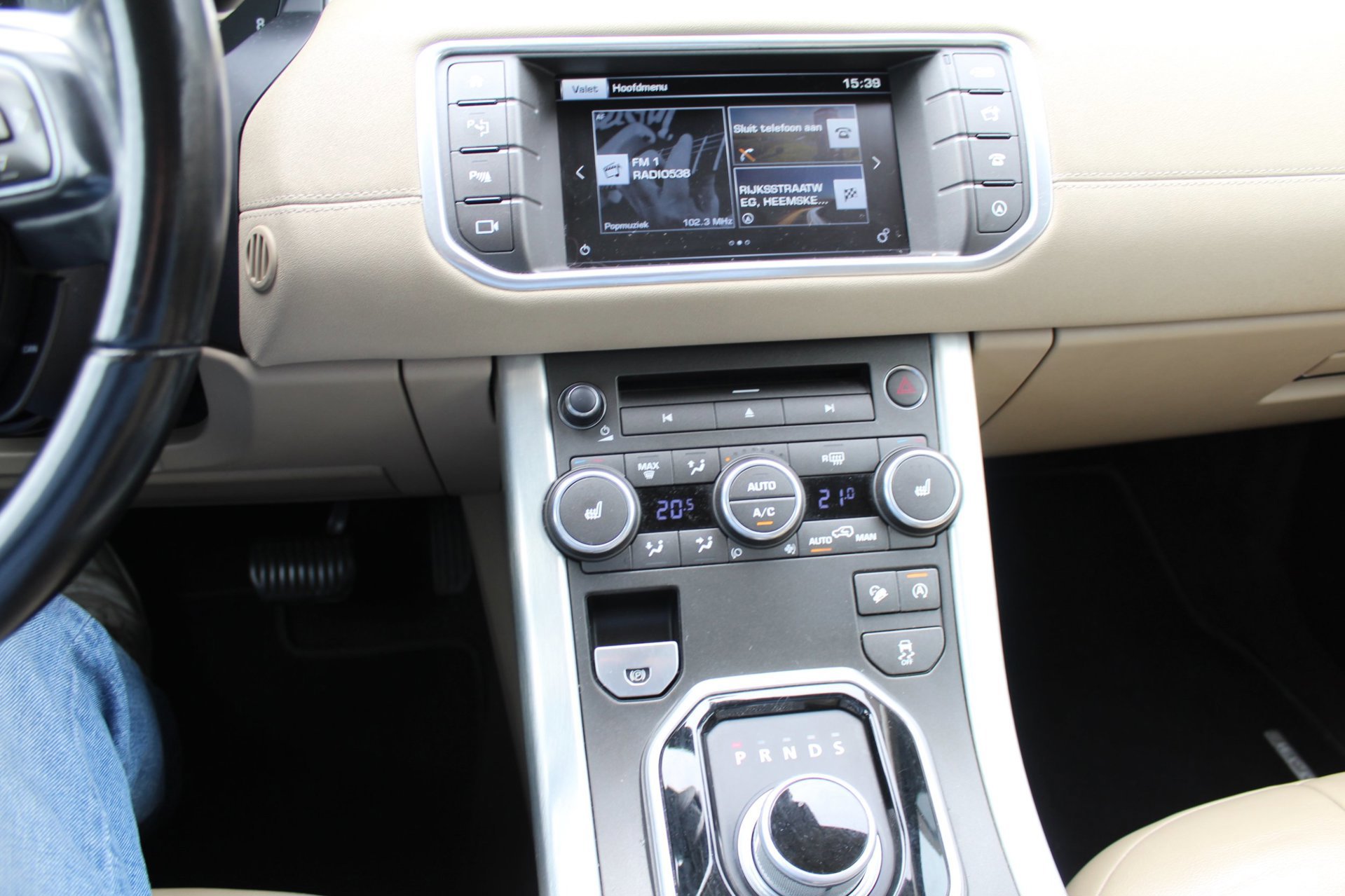 Land Rover Range Evoque 2.0 Si4 Autobiography (2016), foto 23