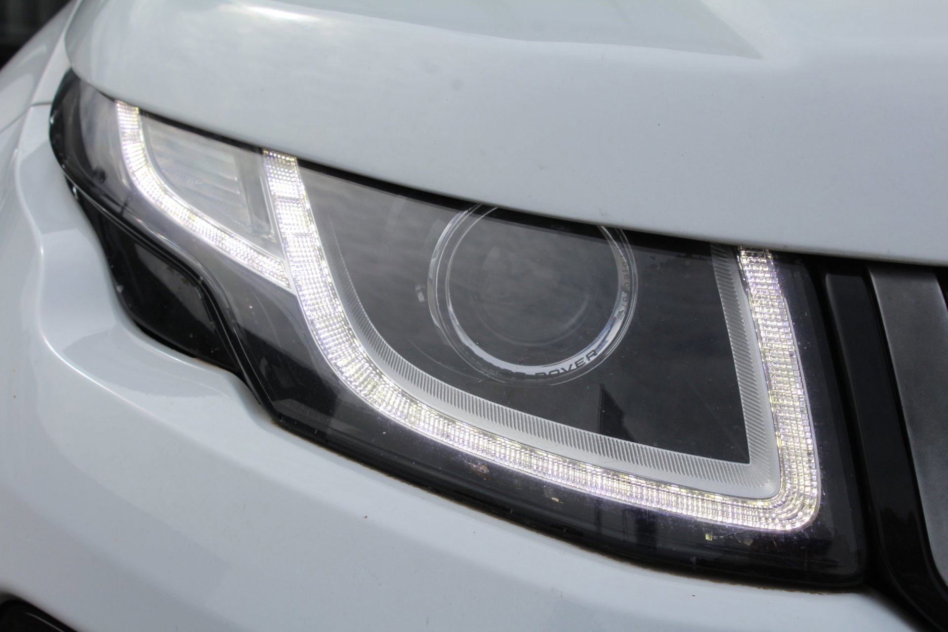 Land Rover Range Evoque 2.0 Si4 Autobiography (2016), foto 7