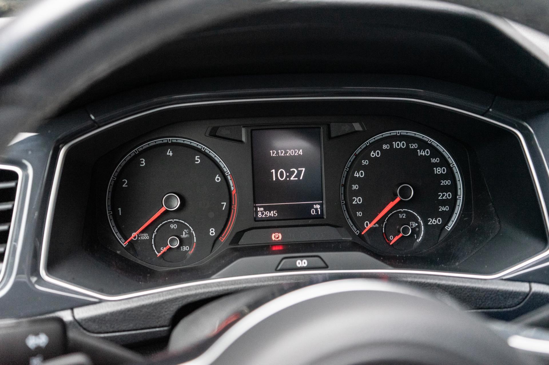 Volkswagen T-Roc 2.0 TSI 4Motion R-Line (2019), foto 24