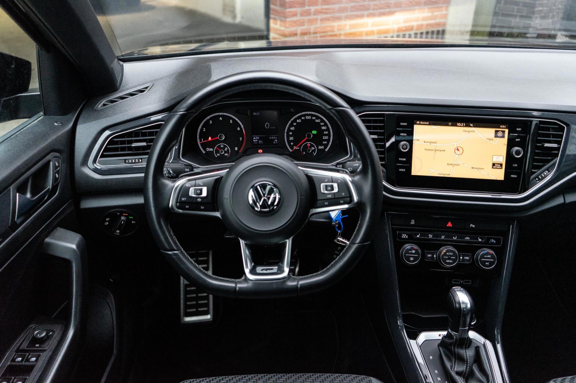 Volkswagen T-Roc 2.0 TSI 4Motion R-Line (2019), foto 28