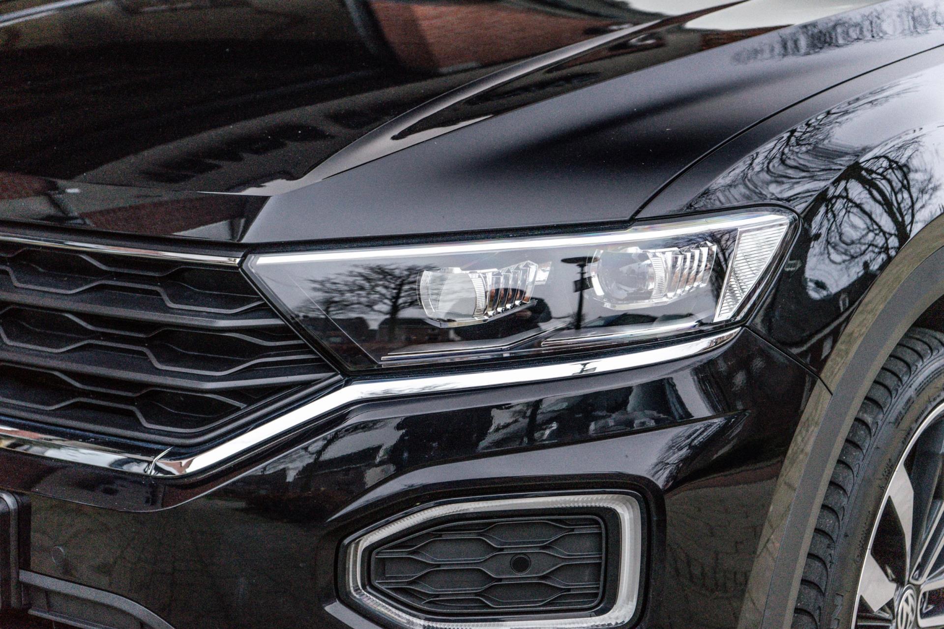 Volkswagen T-Roc 2.0 TSI 4Motion R-Line (2019), foto 7