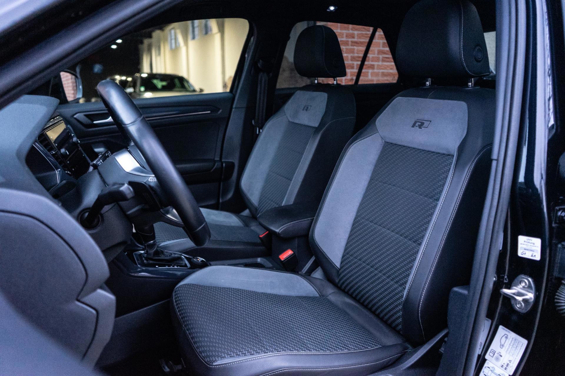 Volkswagen T-Roc 2.0 TSI 4Motion R-Line (2019), foto 8