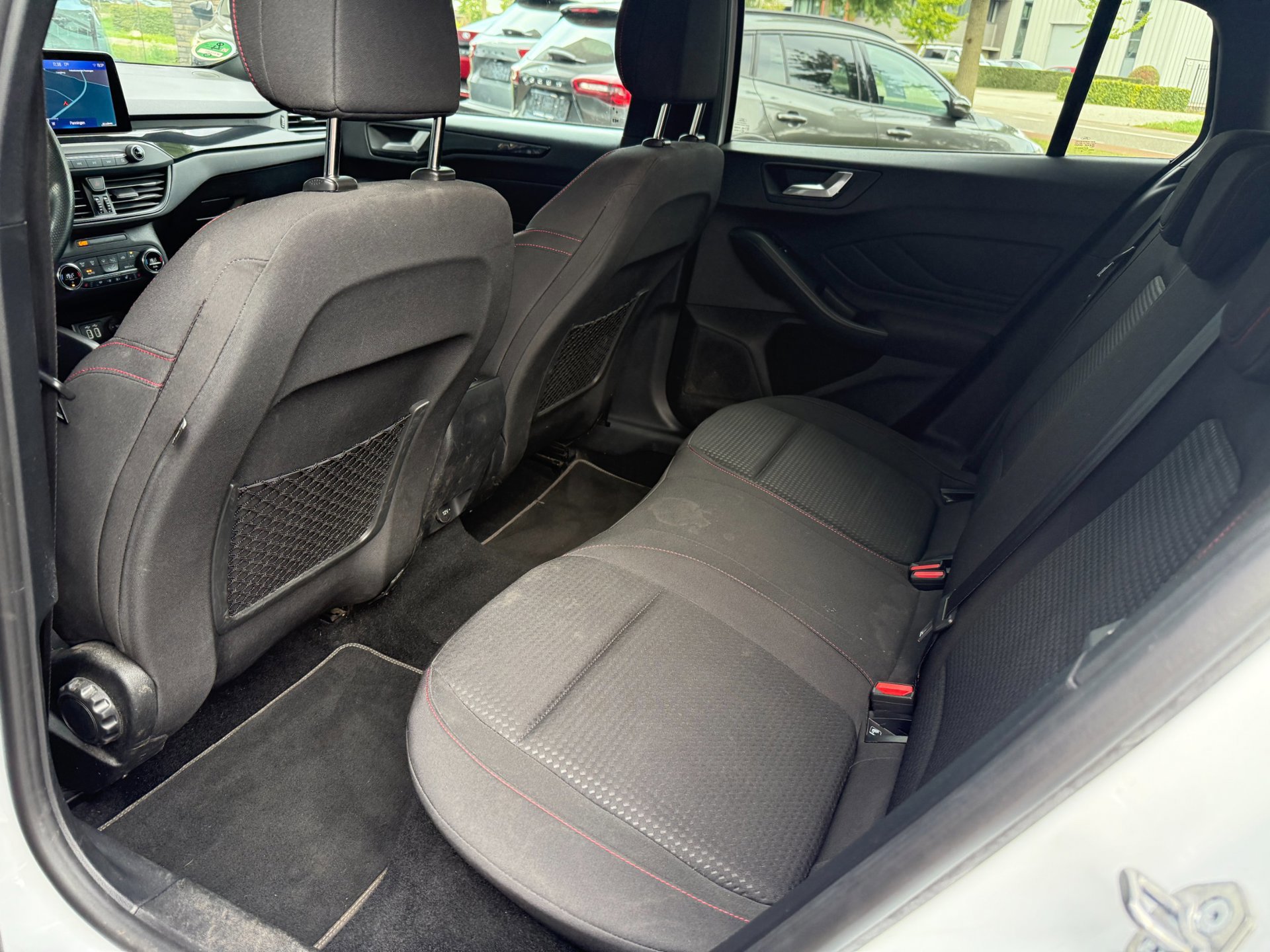 Ford Focus Wagon 1.5 150pk AUT. Eco ST Line Business (2020), foto 25