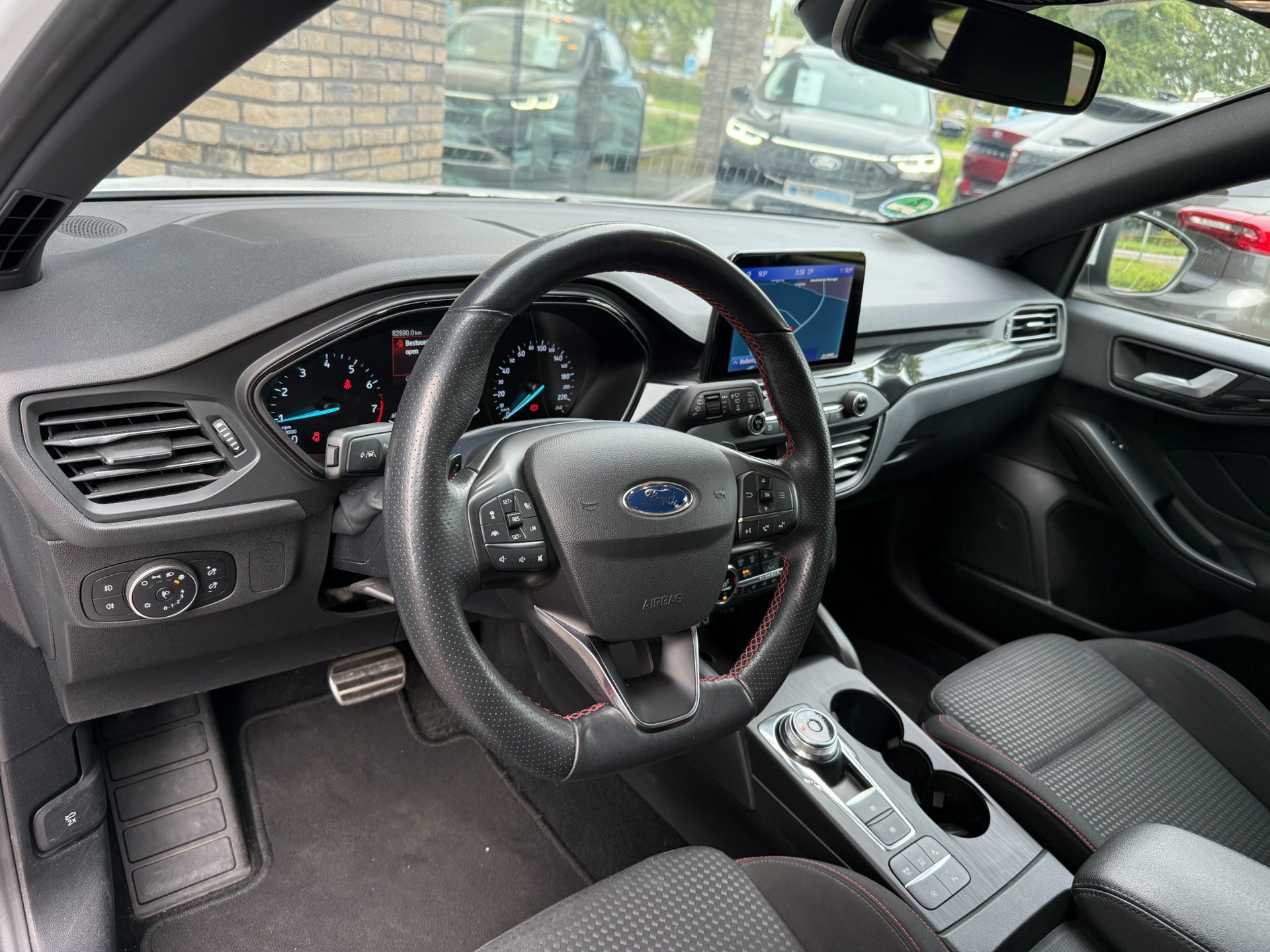 Ford Focus Wagon 1.5 150pk AUT. Eco ST Line Business (2020), foto 8