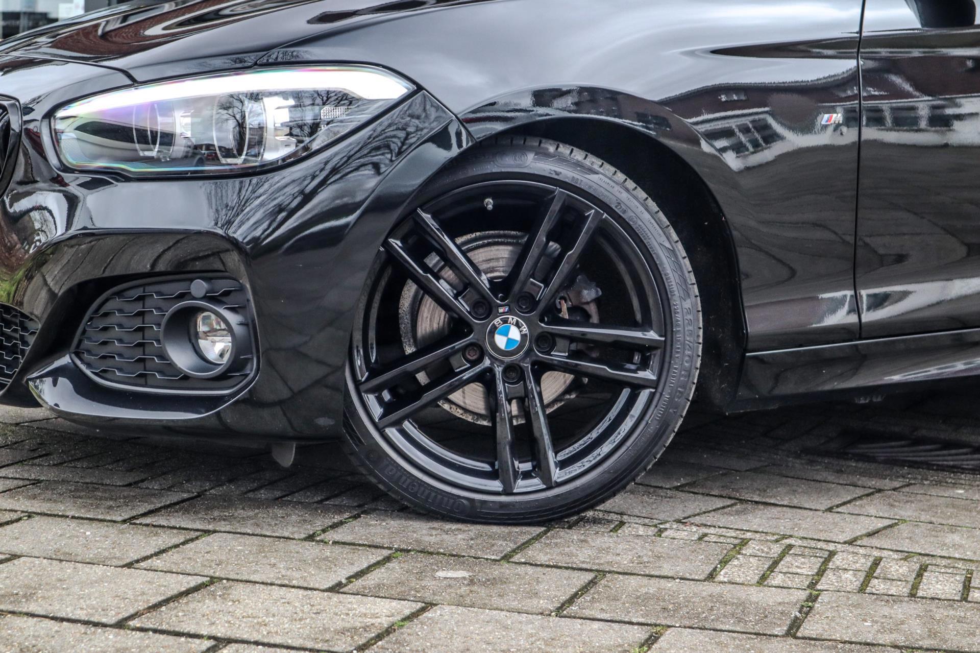 BMW 1-Serie 118i Edition M Sport Shadow Executive (2018), foto 3