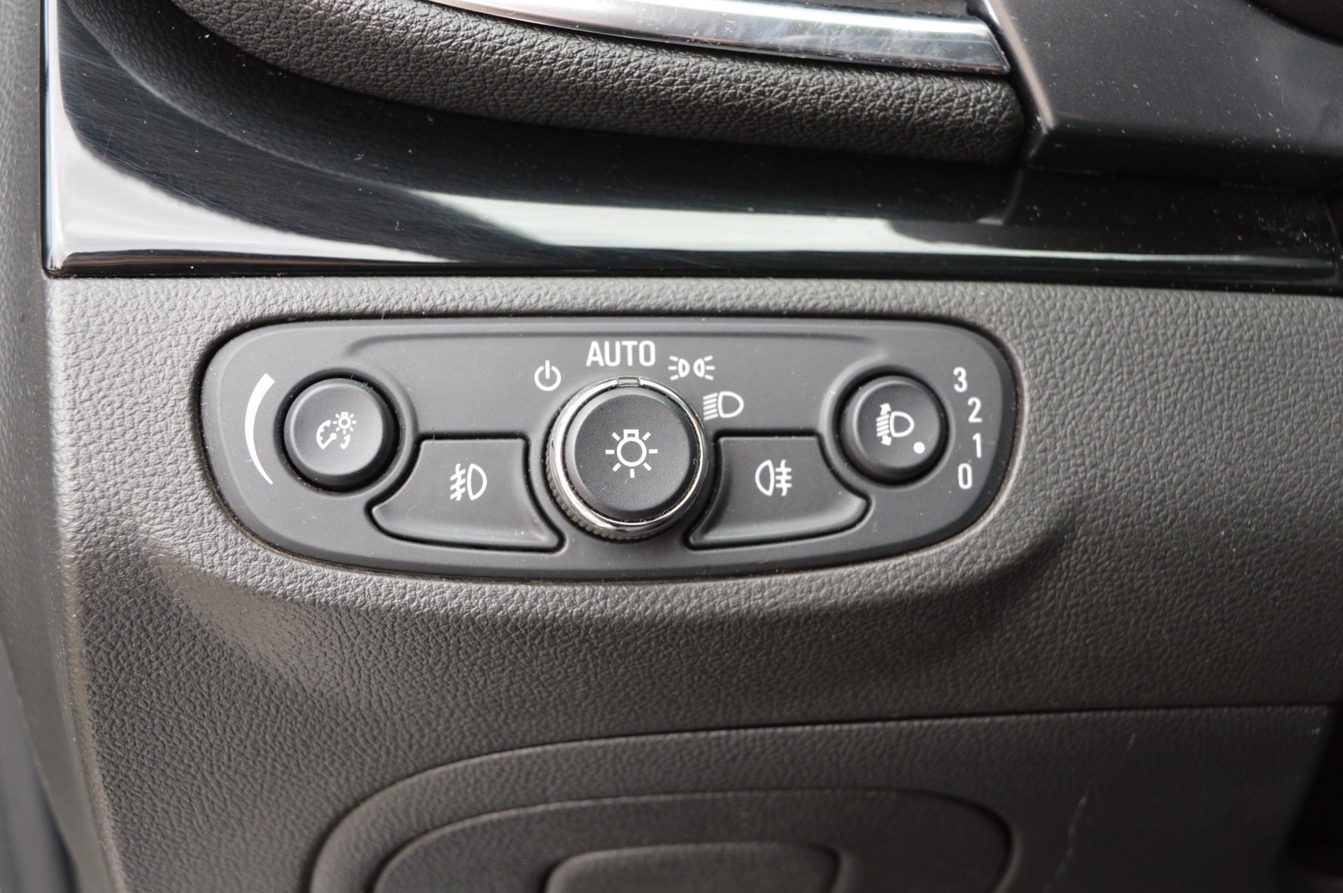 Opel Mokka X 1.4 Turbo Innovation (2017), foto 23