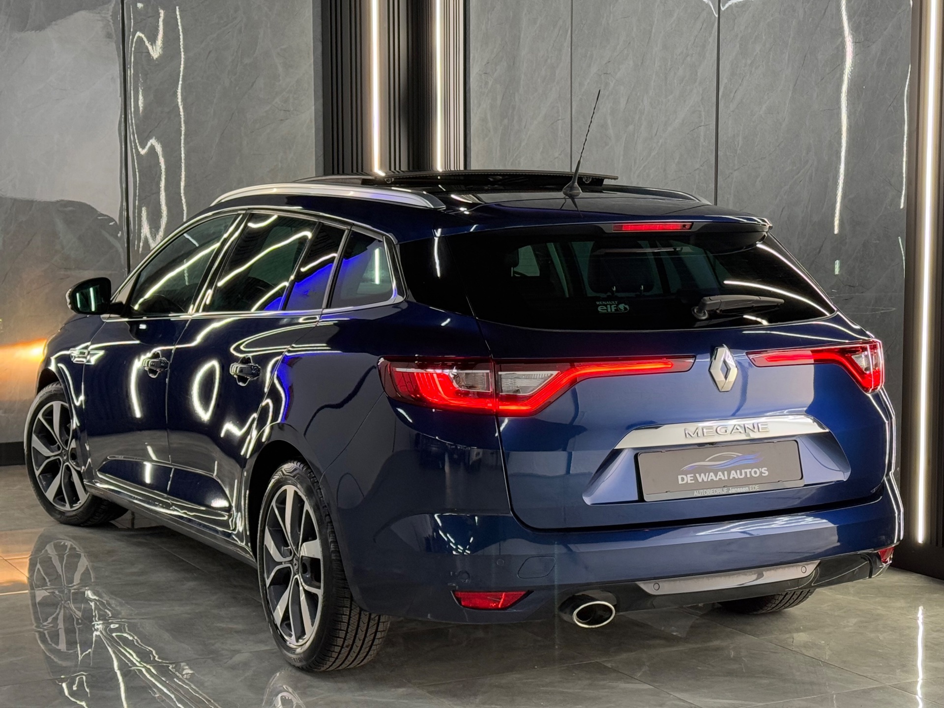 Renault Mégane Estate 1.2 TCe Bose (2017), foto 2