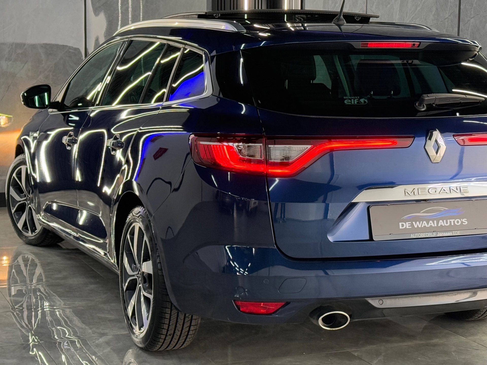 Renault Mégane Estate 1.2 TCe Bose (2017), foto 13