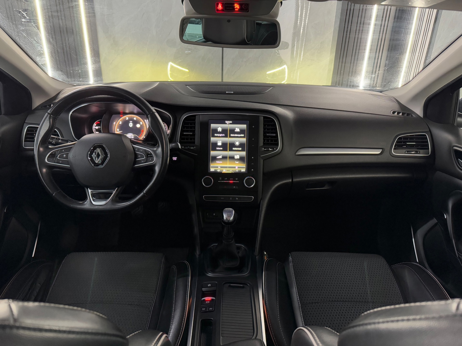 Renault Mégane Estate 1.2 TCe Bose (2017), foto 4