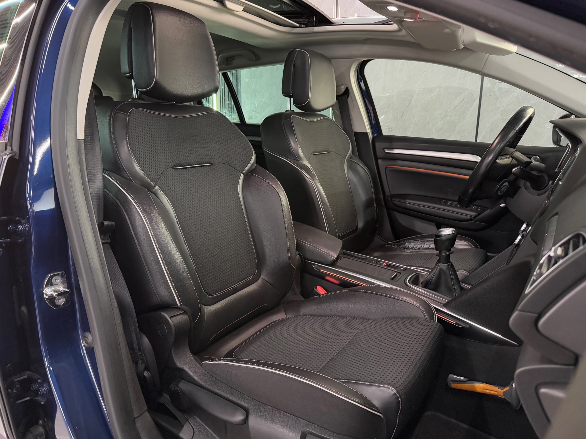 Renault Mégane Estate 1.2 TCe Bose (2017), foto 5