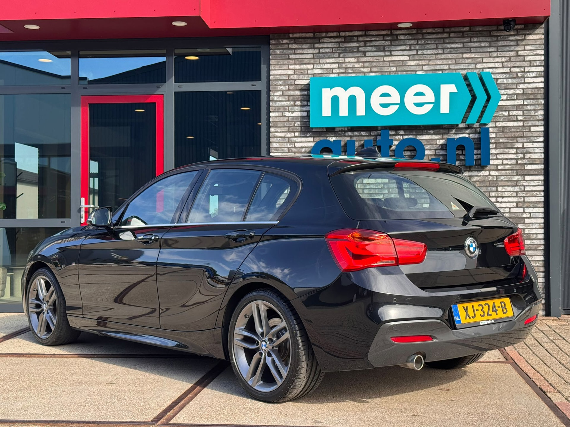 BMW 1-Serie 118i High Executive M-SPORT AUT (2019), foto 16