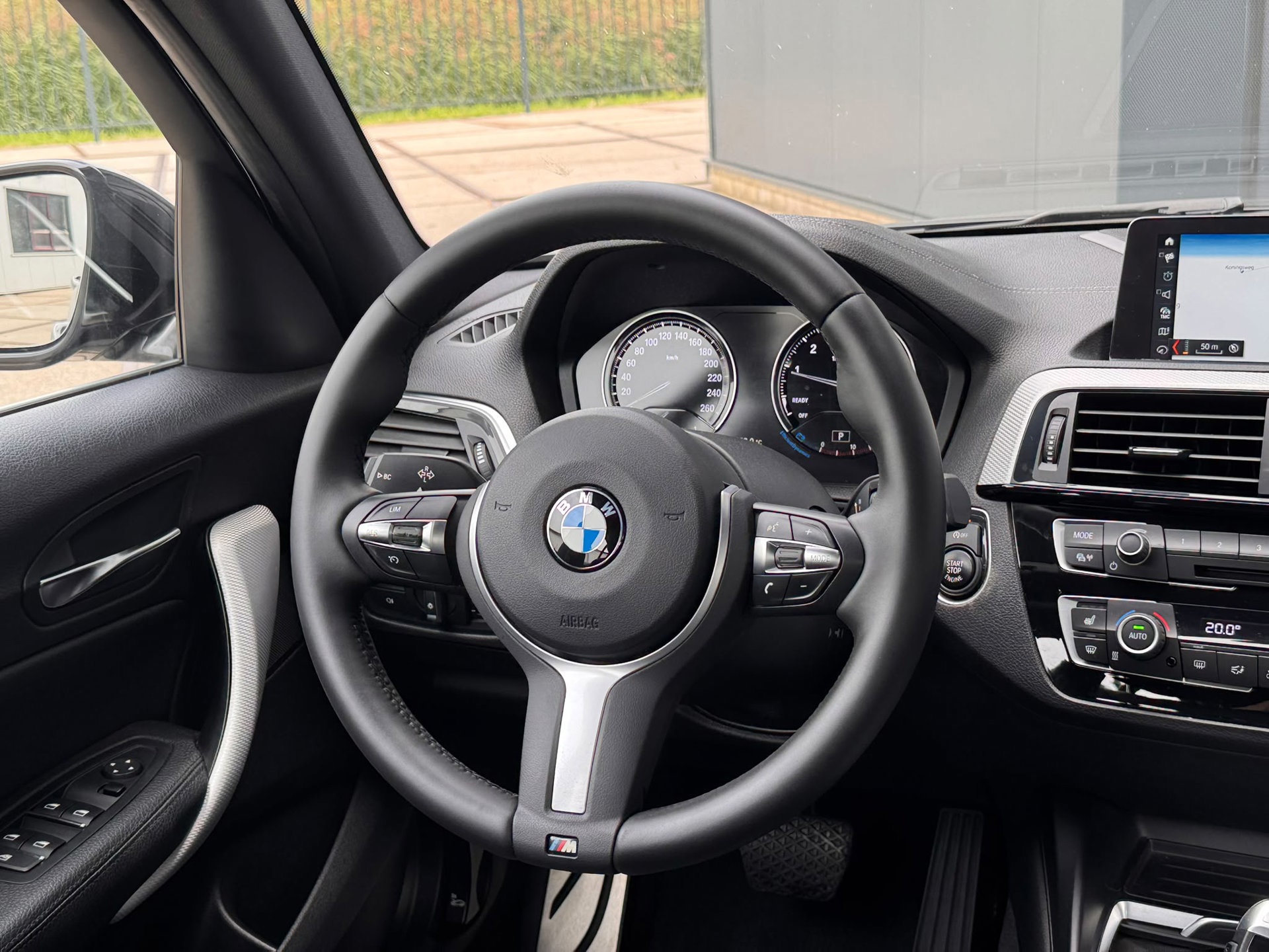BMW 1-Serie 118i High Executive M-SPORT AUT (2019), foto 17