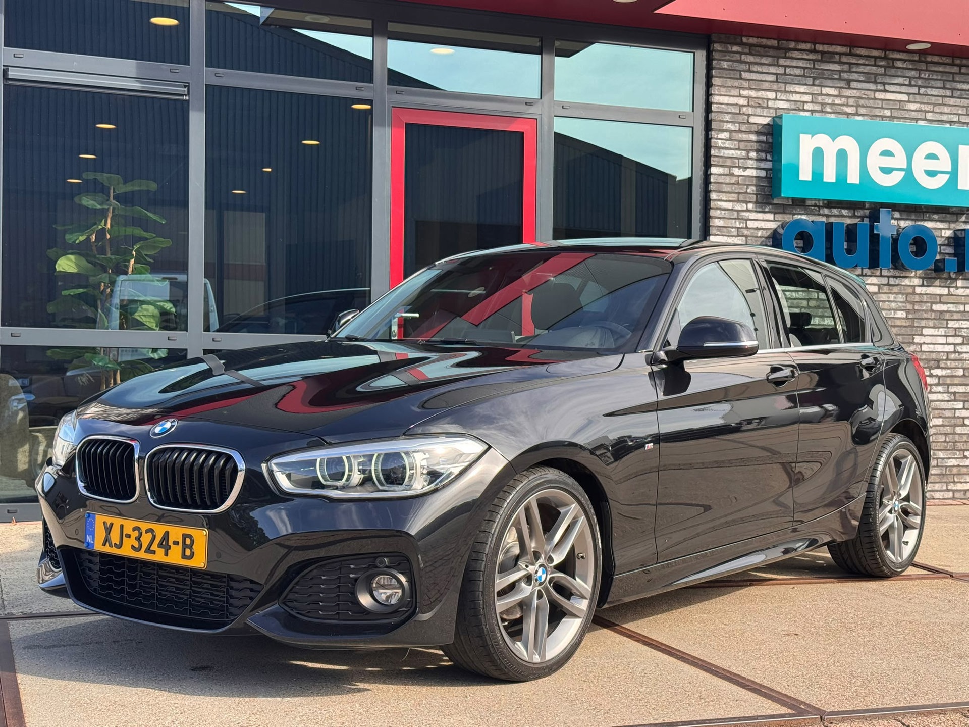 BMW 1-Serie 118i High Executive M-SPORT AUT (2019), foto 25