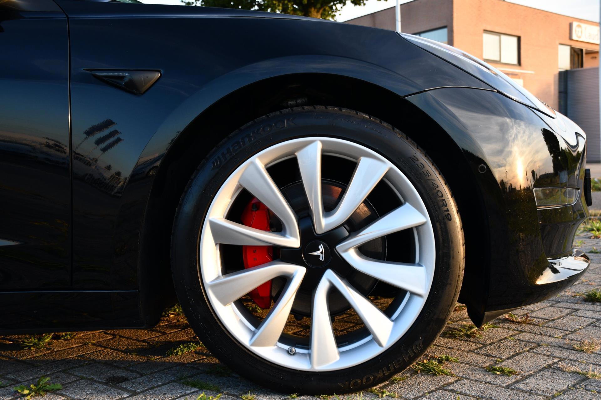 Tesla Model 3 Long Range FSD (2019), foto 19