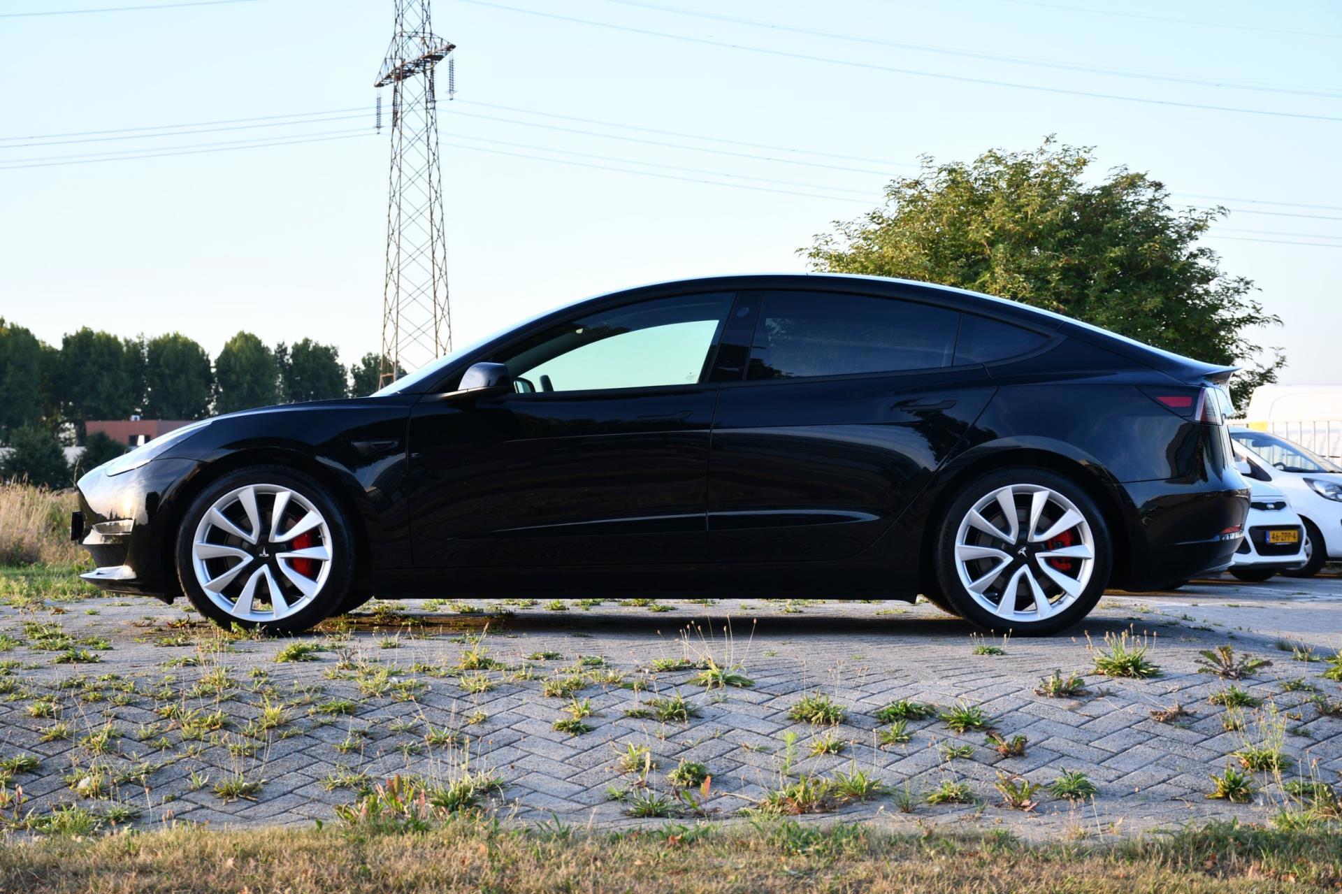 Tesla Model 3 Long Range FSD (2019), foto 7