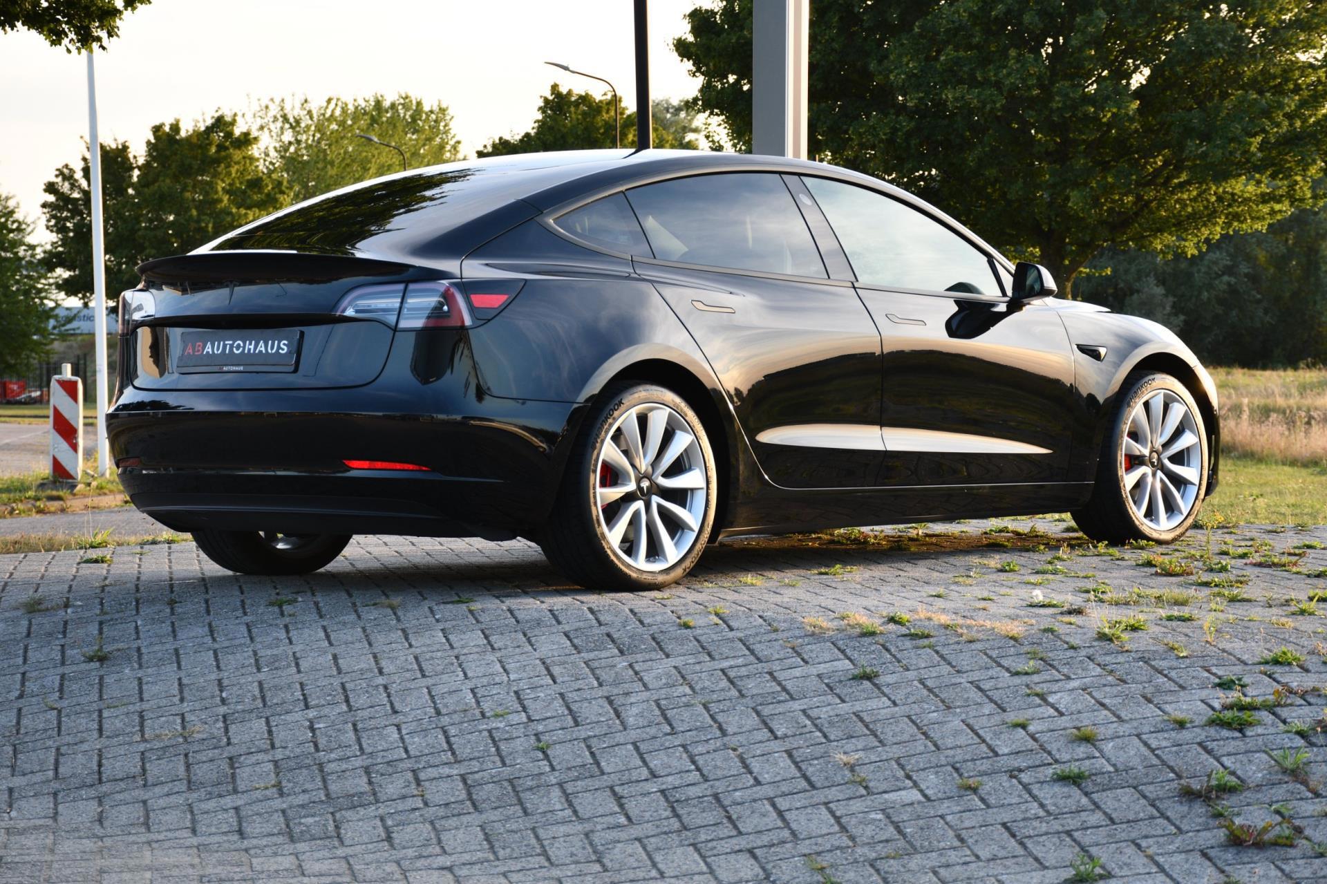 Tesla Model 3 Long Range FSD (2019), foto 10