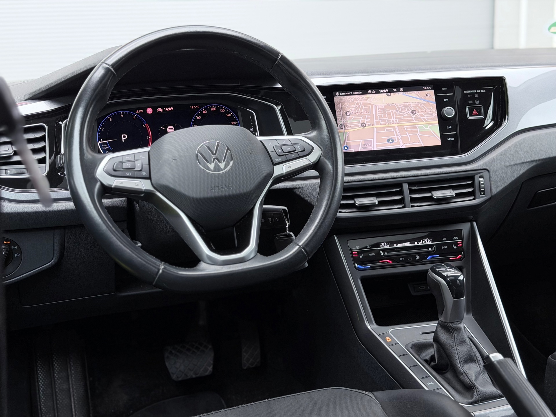 Volkswagen Taigo 1.0 TSI Style (2022), foto 11