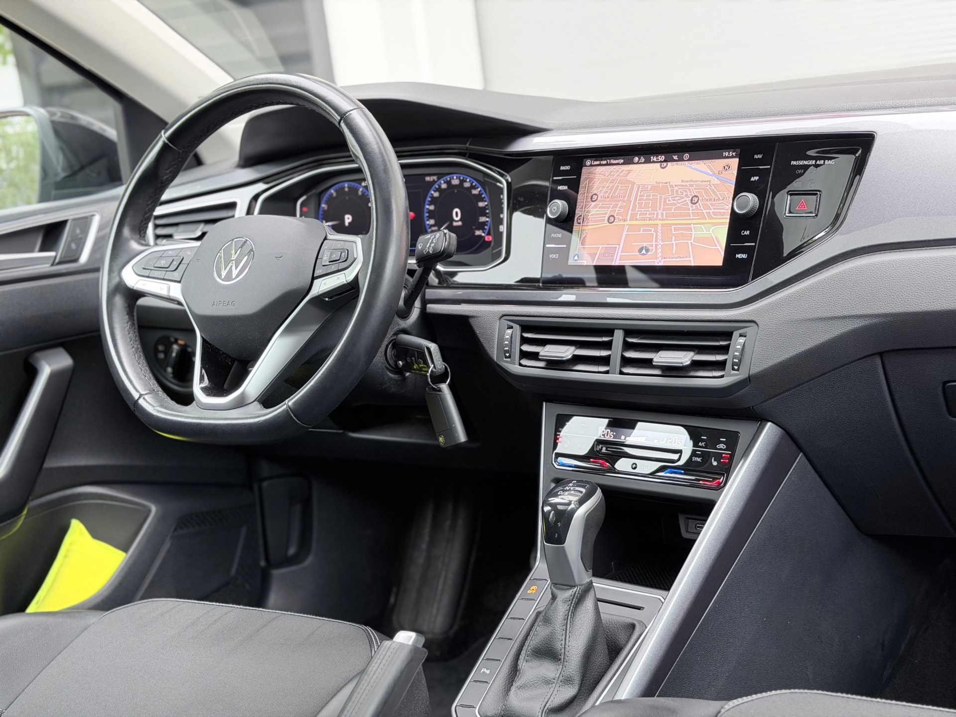 Volkswagen Taigo 1.0 TSI Style (2022), foto 15