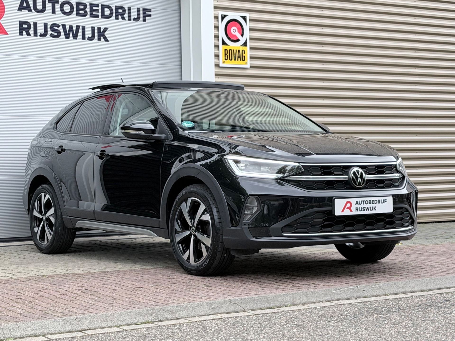 Volkswagen Taigo 1.0 TSI Style (2022), foto 8