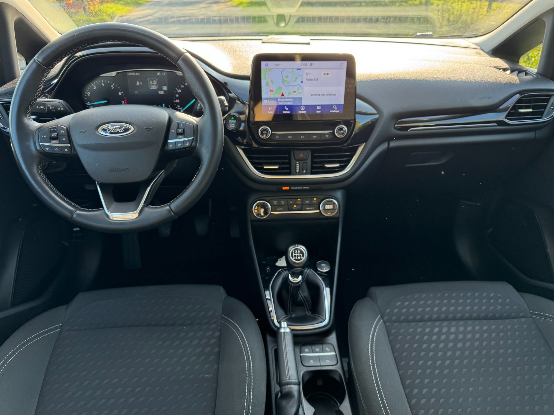 Ford Fiesta 1.0 EcoBoost Titanium top (2019), foto 12