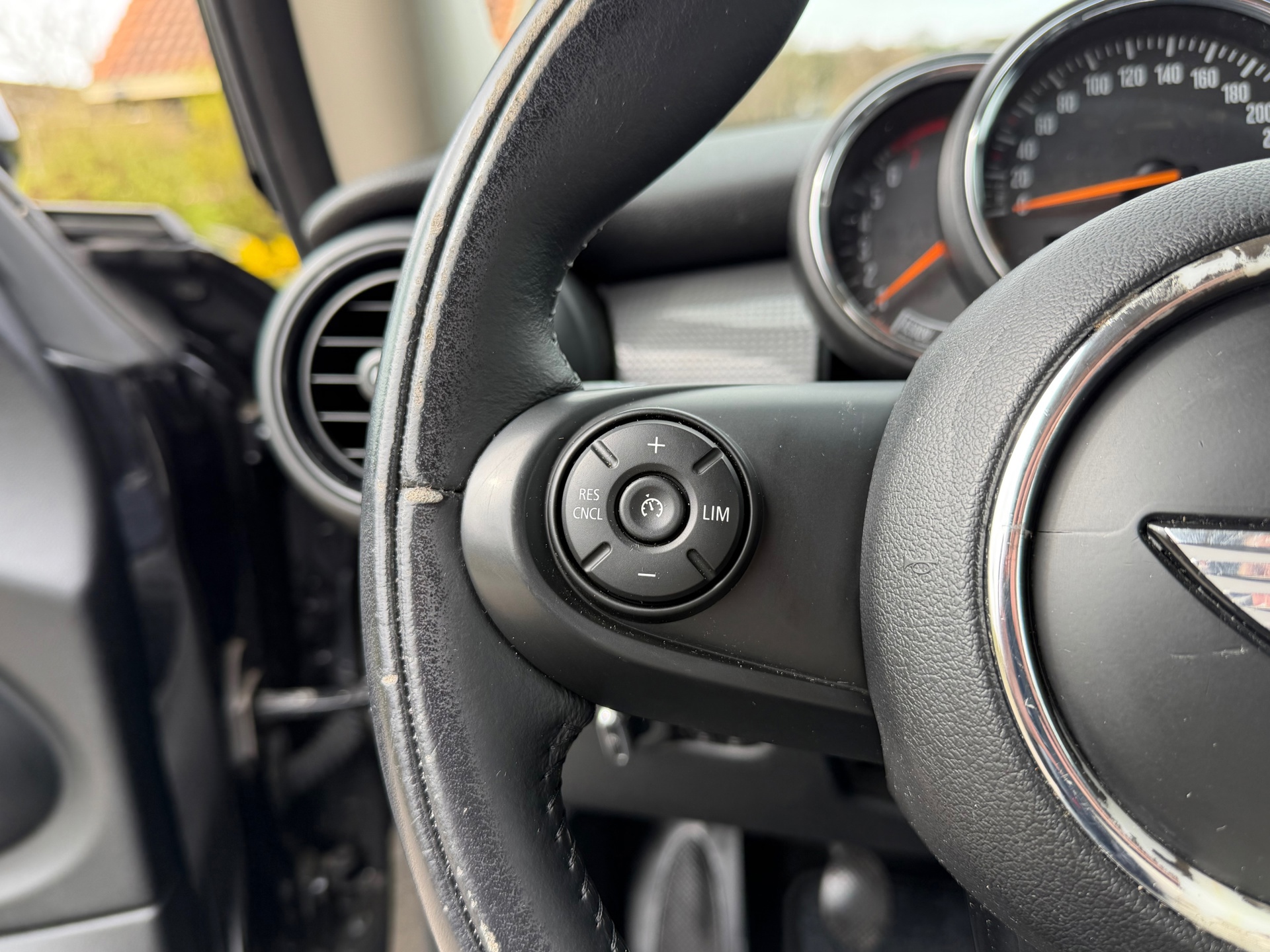 Mini 1.5 Cooper Business (2018), foto 9