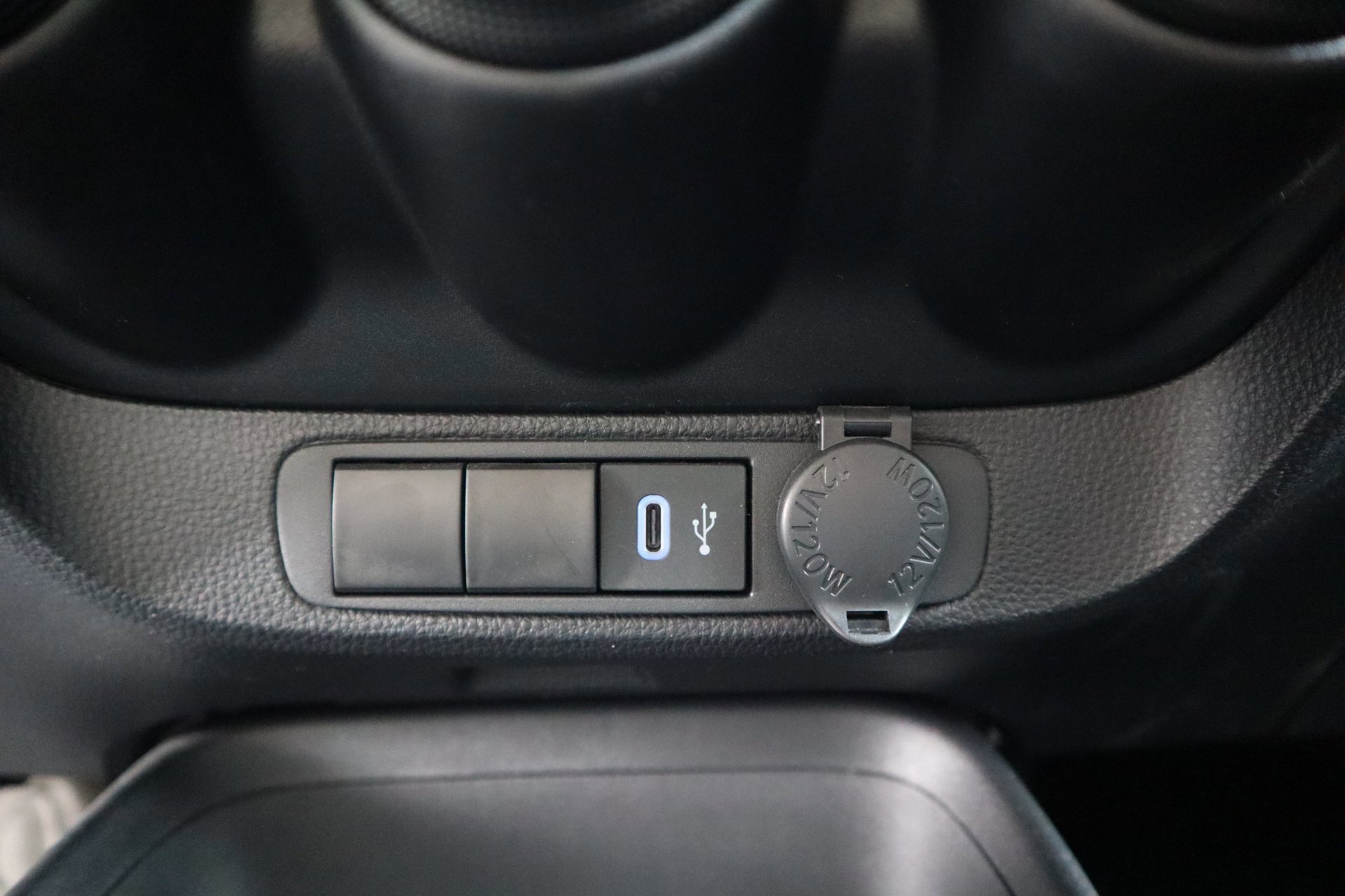 Toyota Aygo X 1.0 VVT-i MT Play Dealeronderhouden (2024), foto 18