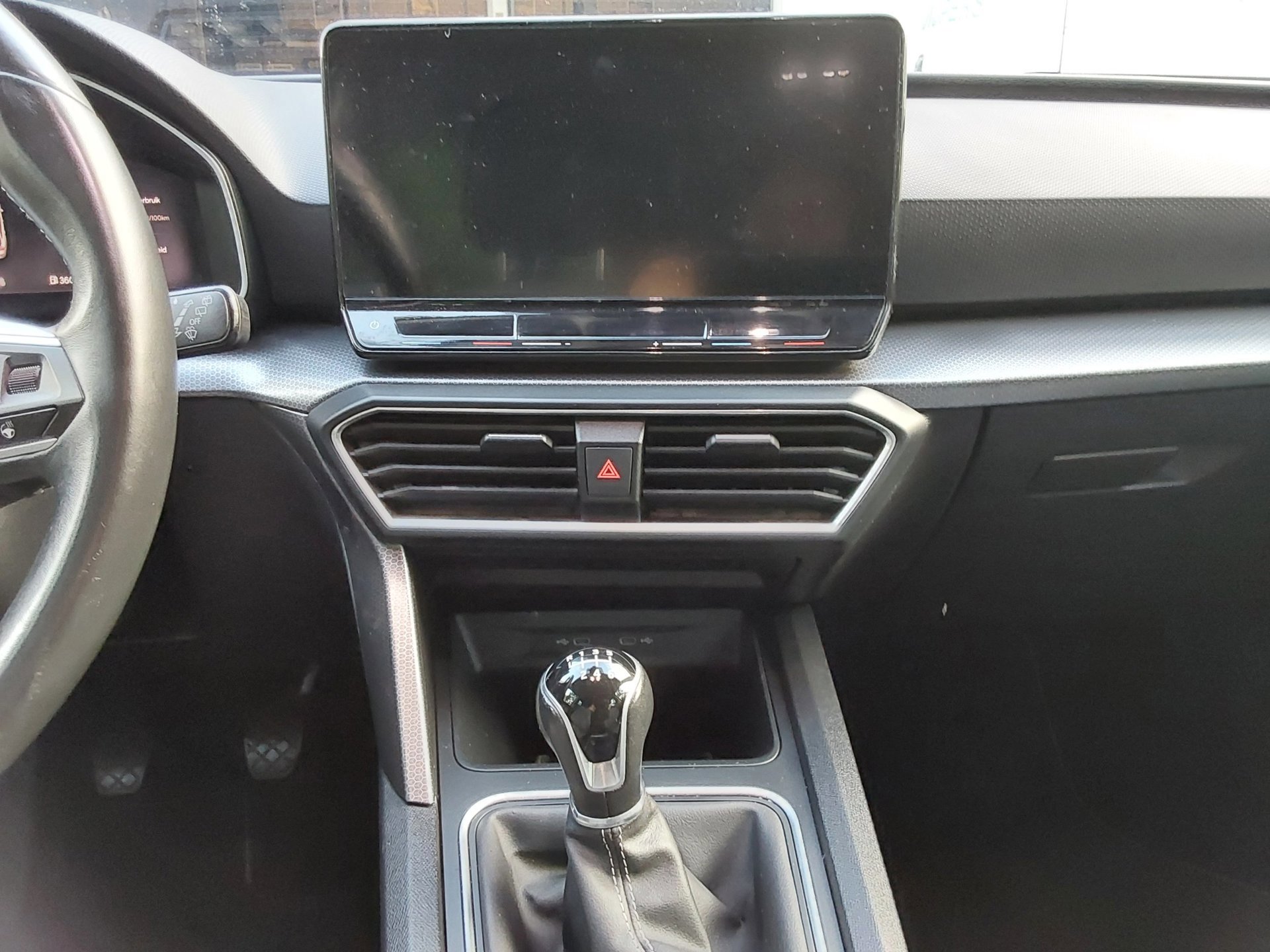 Seat Leon Sportstourer 1.0 TSI Style Business Intense (2022), foto 10