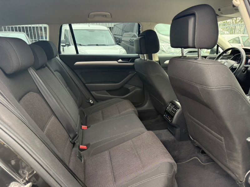 Volkswagen Passat Variant 1.8 TSI Highline (2018), foto 9