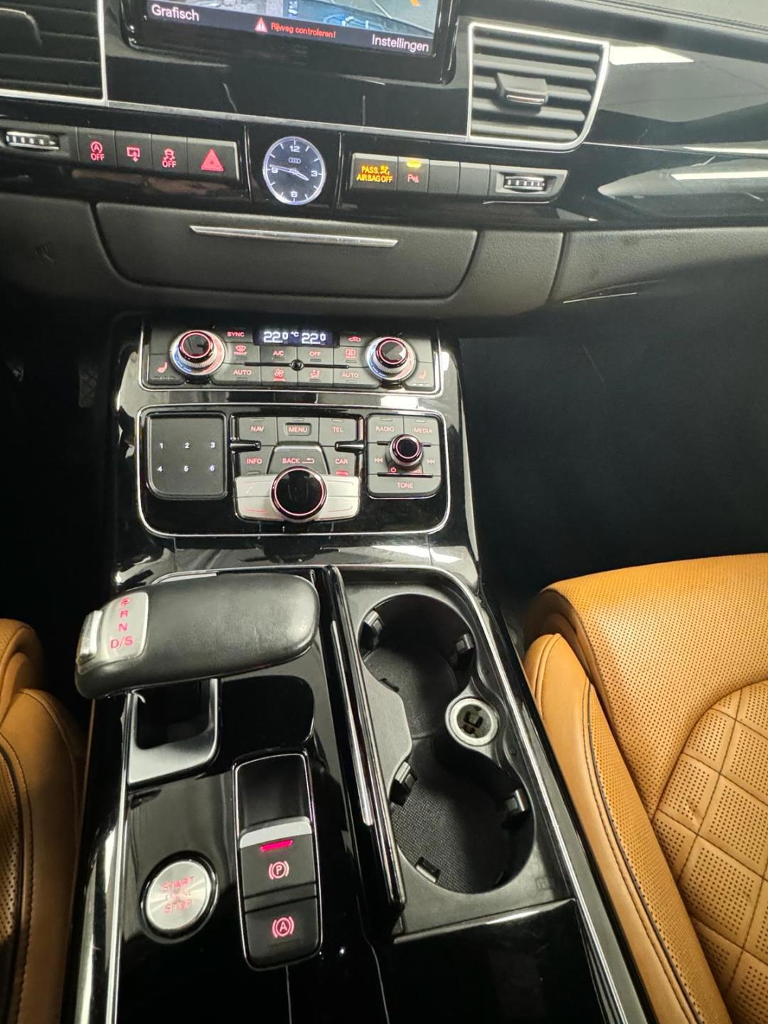 Audi A8 4.2 TDI quattro Pro Line (2017), foto 11