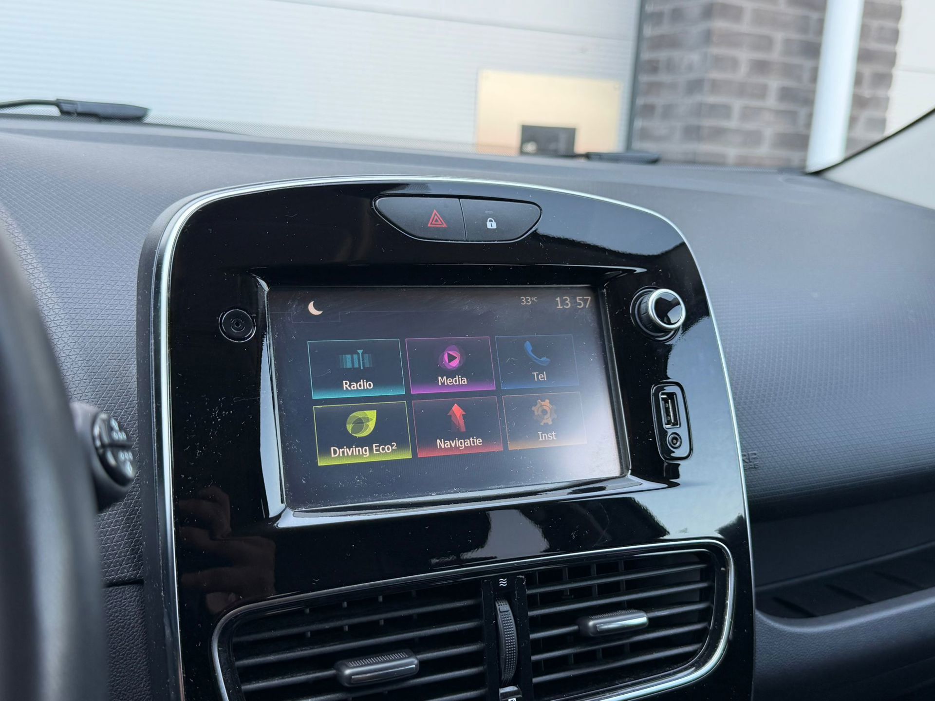Renault Clio Estate 0.9 TCe Limited (2016), foto 11