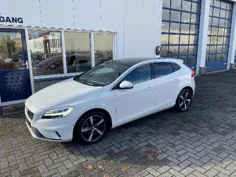 Volvo V40 1.5 T3 Polar (2019)