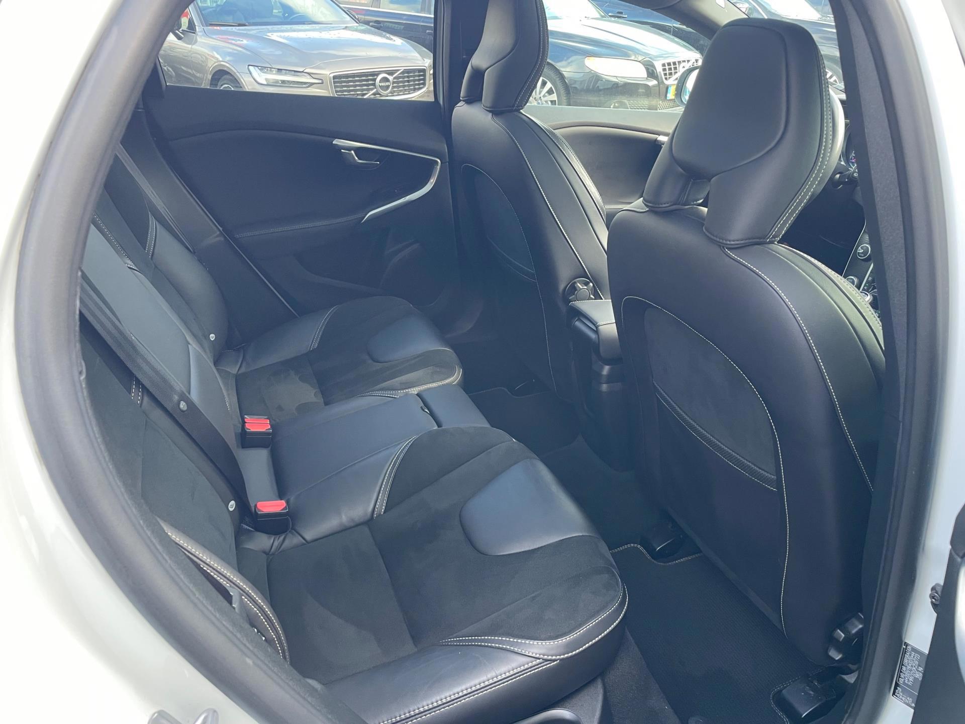 Volvo V40 1.5 T3 Polar (2019), foto 16