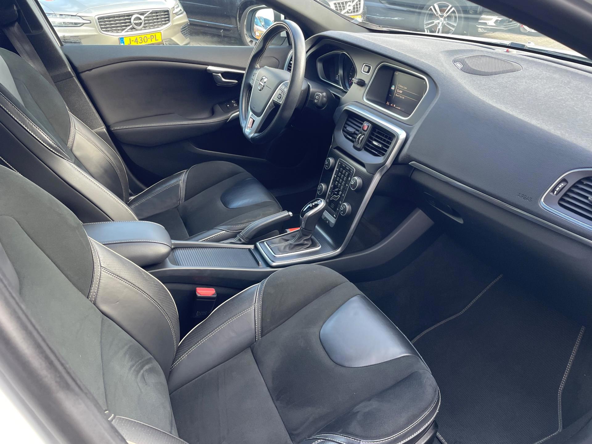 Volvo V40 1.5 T3 Polar (2019), foto 17