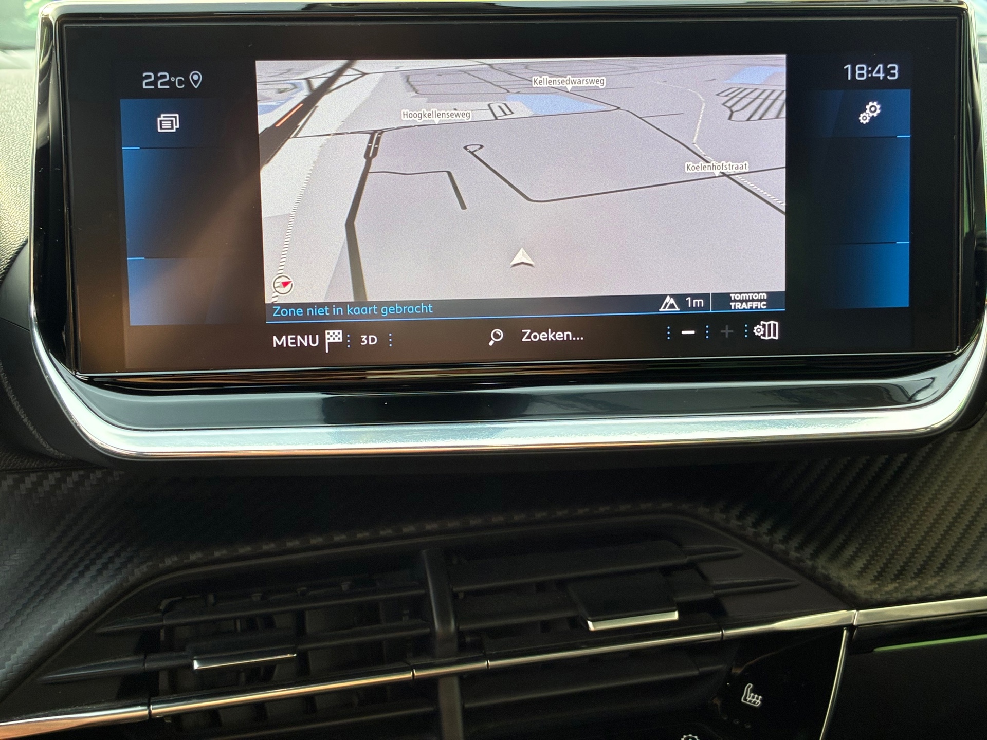 Peugeot 2008 1.2 PureTech GT (2021), foto 19
