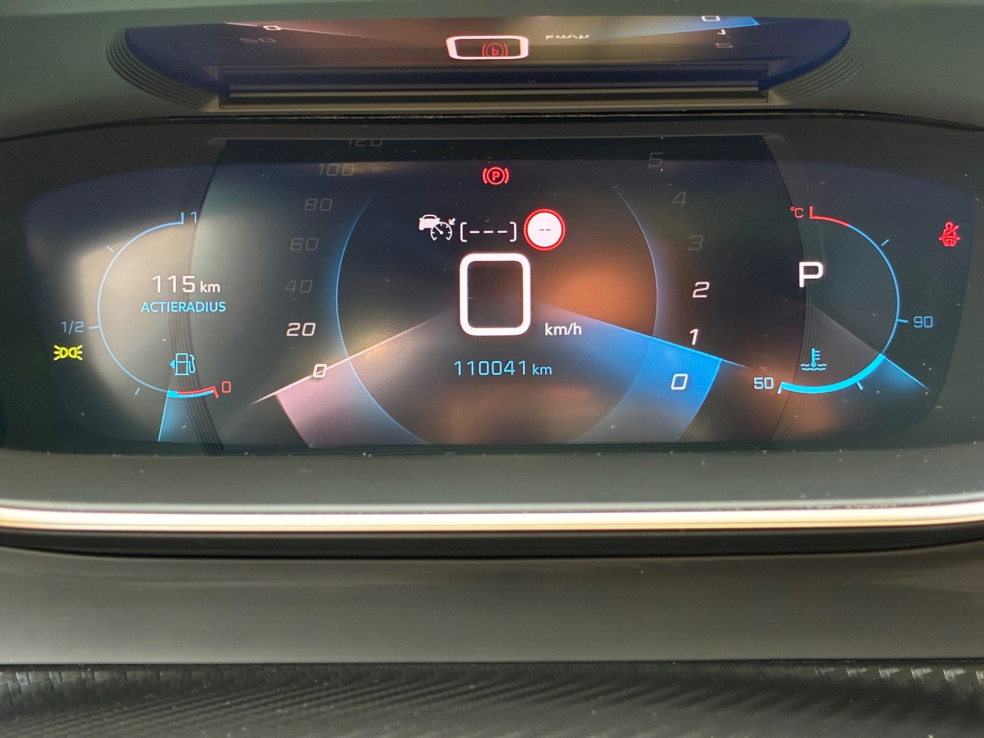 Peugeot 2008 1.2 PureTech GT (2021), foto 21