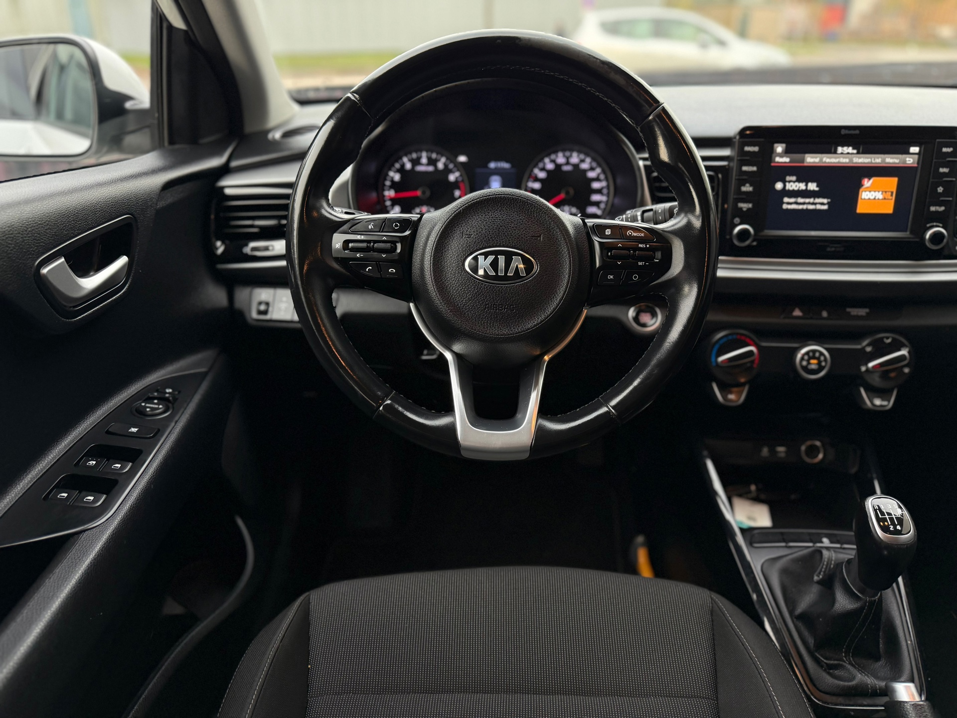 Kia Rio 1.0 TGDI DynamicLine (2018), foto 11