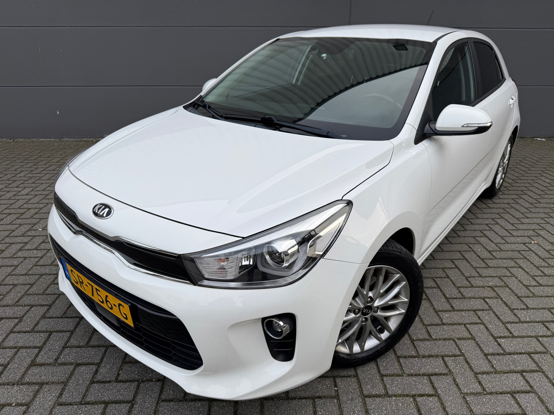 Kia Rio 1.0 TGDI DynamicLine (2018), foto 26