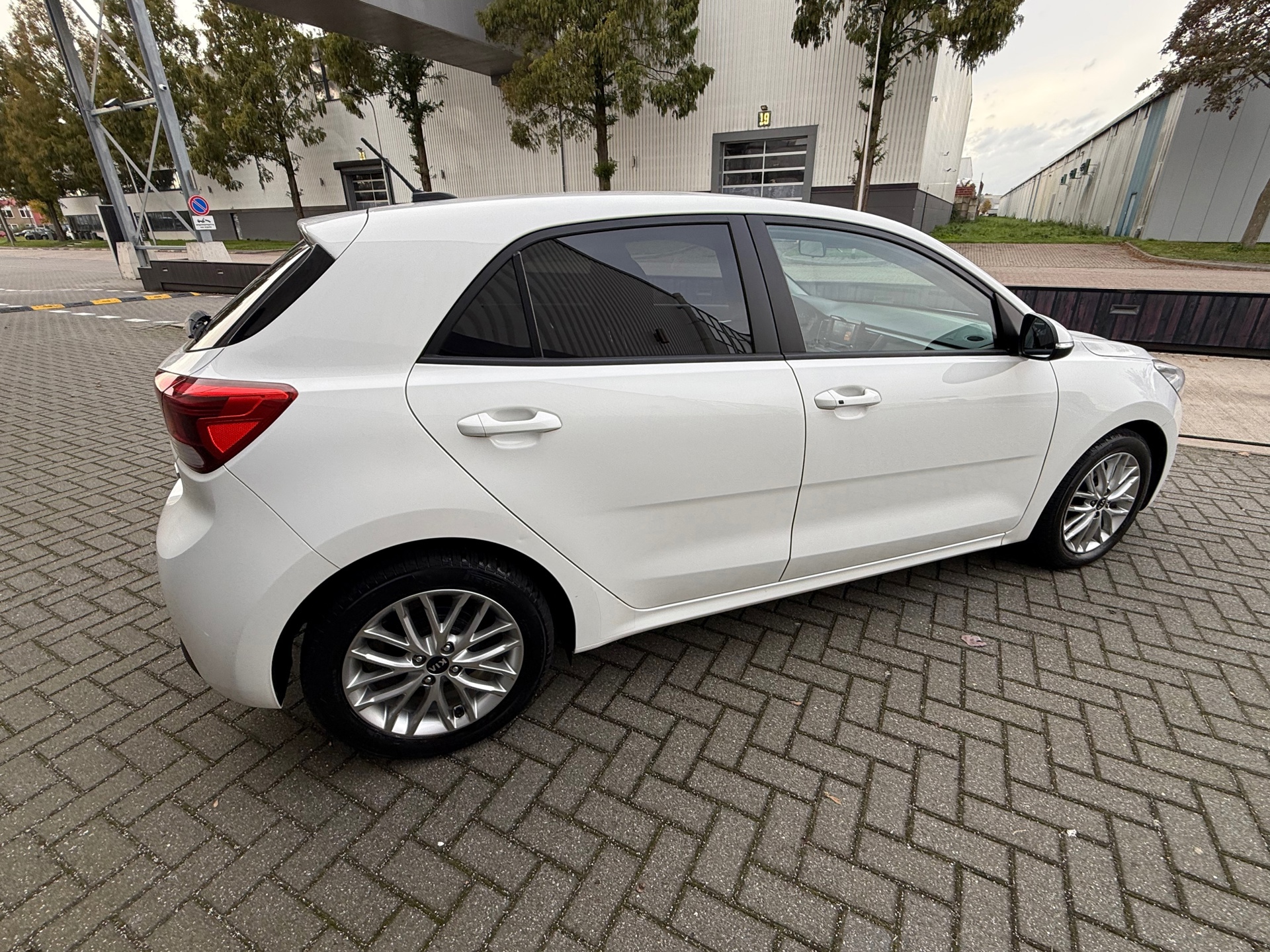 Kia Rio 1.0 TGDI DynamicLine (2018), foto 5