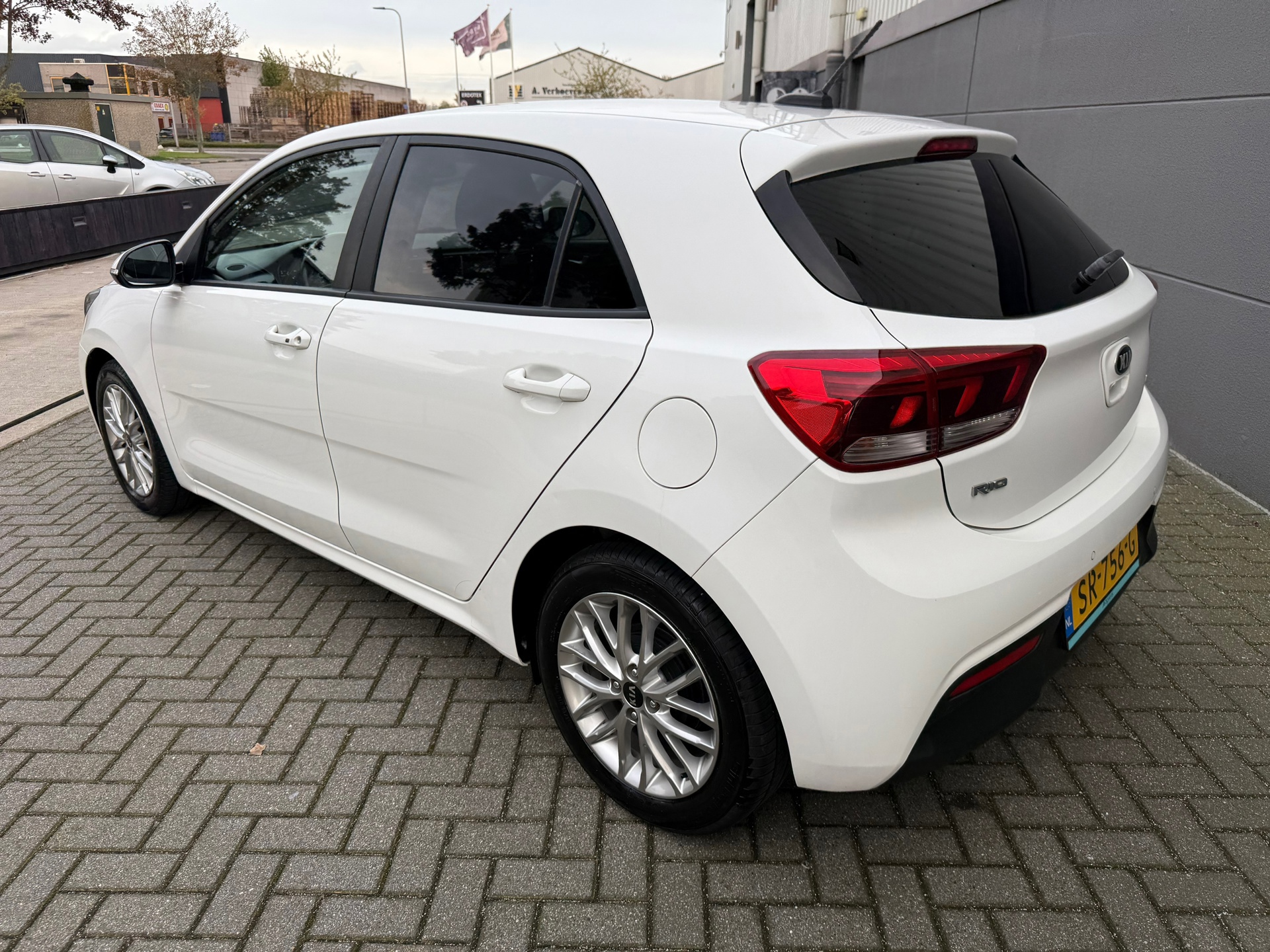 Kia Rio 1.0 TGDI DynamicLine (2018), foto 7