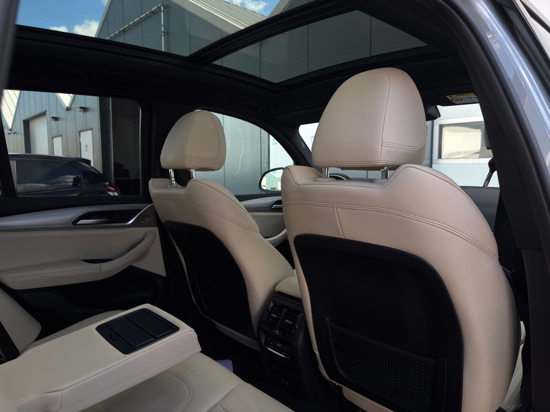 BMW X3 XDrive30e High Executive M-Pack (2022), foto 10