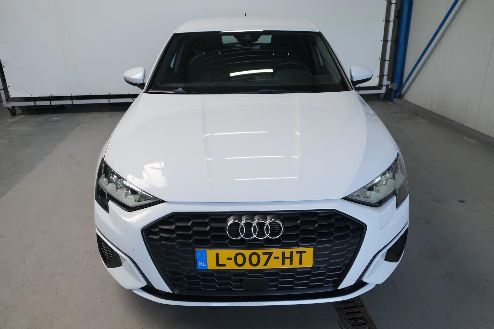 Audi A3 Sportback 30 TFSI Pro Line (2021), foto 3