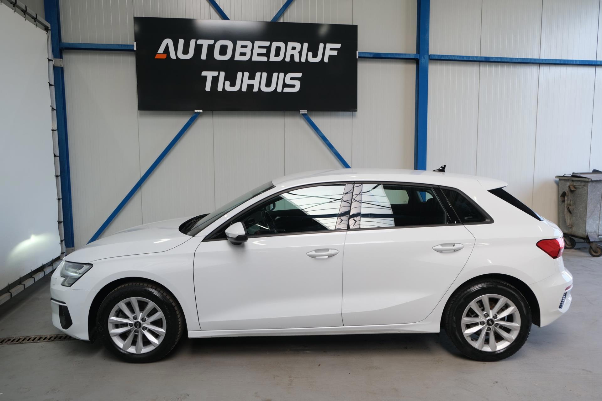 Audi A3 Sportback 30 TFSI Pro Line (2021), foto 5
