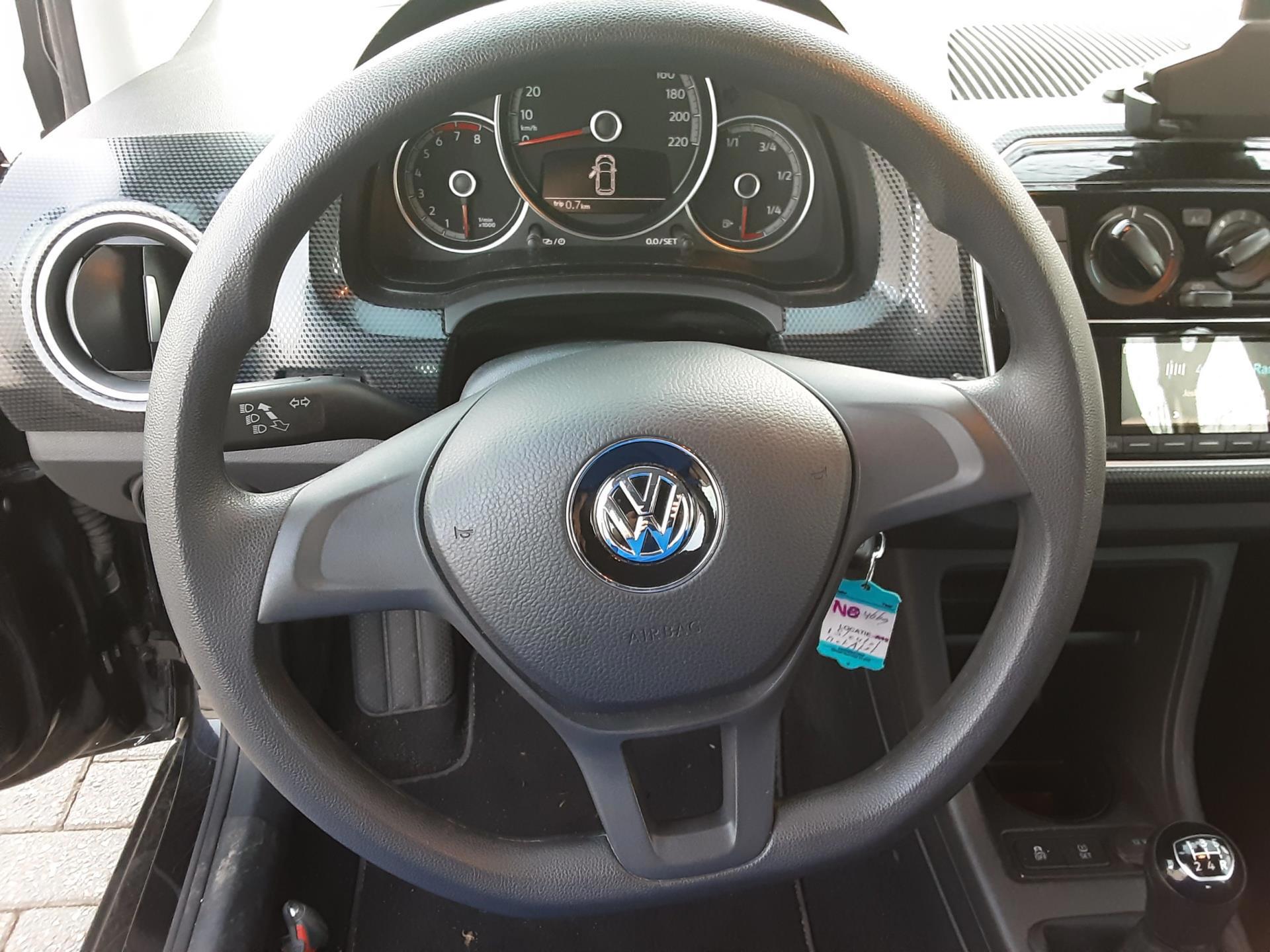 Volkswagen Up! 1.0 BMT move up (2019), foto 15