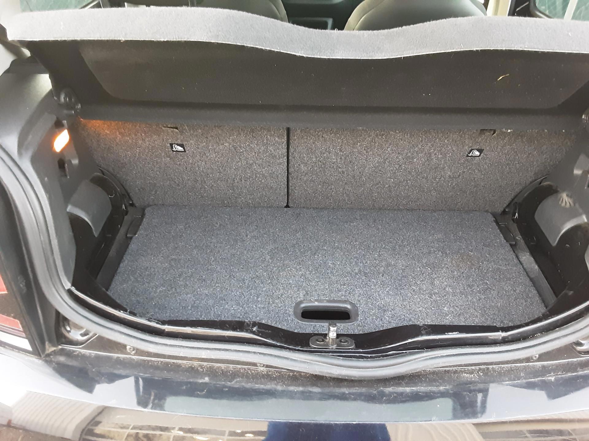 Volkswagen Up! 1.0 BMT move up (2019), foto 16