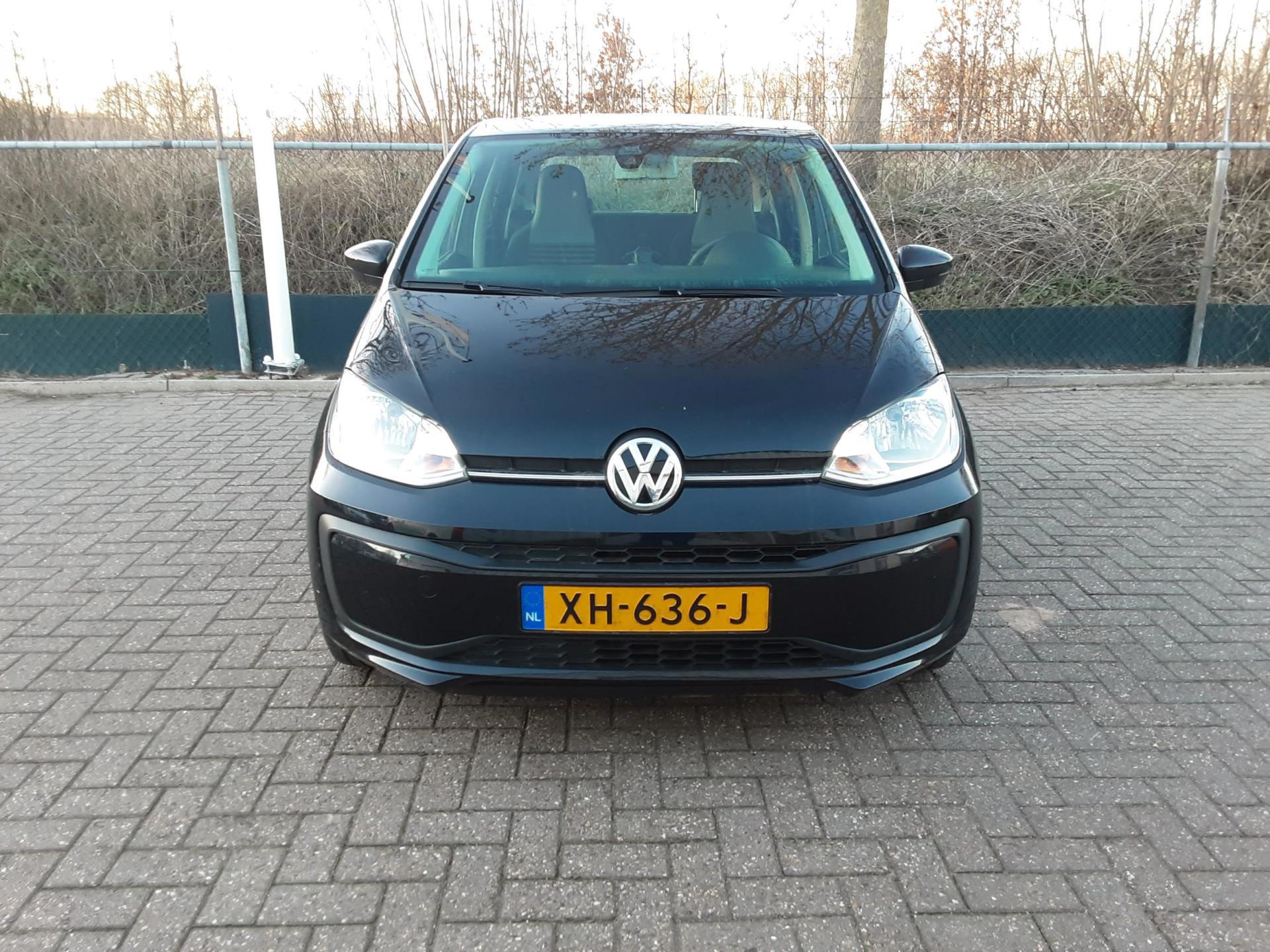 Volkswagen Up! 1.0 BMT move up (2019), foto 5