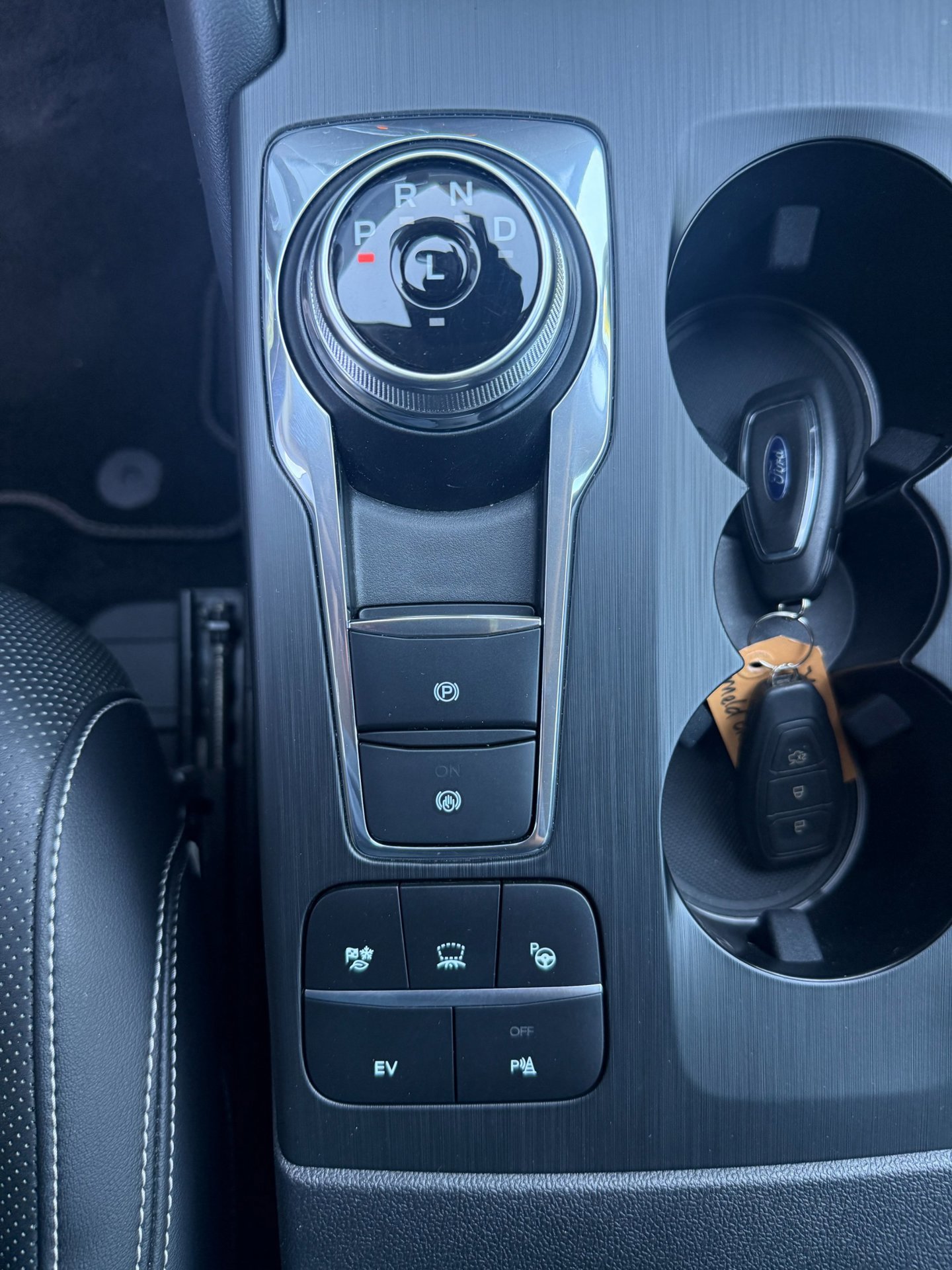 Ford Kuga 2.5 PHEV 225pk Vignale (2022), foto 24